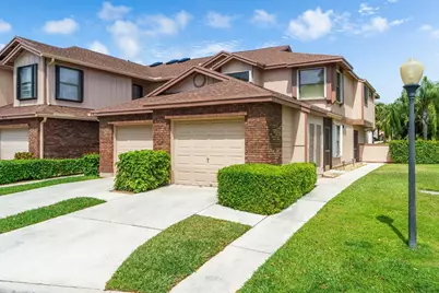 900 Crosswinds Drive #D2, Greenacres, FL 33413 - Photo 1