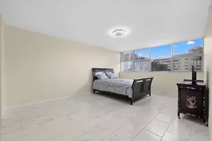 100 Golden Isles Dr, Hallandale Beach, FL 33009 - Photo 11