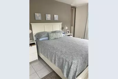 2821 Somerset Drive #217, Fort Lauderdale, FL 33311 - Photo 5