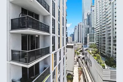 31 SE 6th Street #2002, Miami, FL 33131 - Photo 15