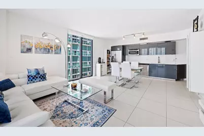 31 SE 6th Street #2002, Miami, FL 33131 - Photo 3