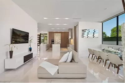 2421 Barcelona Drive, Fort Lauderdale, FL 33301 - Photo 23