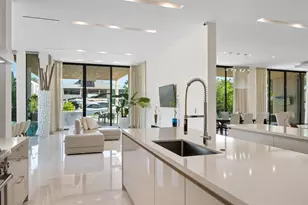 2421 Barcelona Dr, Fort Lauderdale, FL 33301 - Photo 19