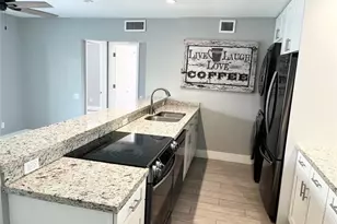 5328 NE 6th Ave, Oakland Park, FL 33334 - Photo 13