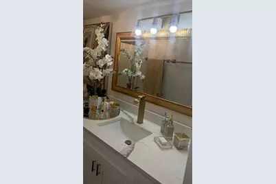 2425 Presidential Way #705, West Palm Beach, FL 33401 - Photo 13