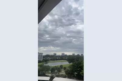 2425 Presidential Way #705, West Palm Beach, FL 33401 - Photo 5