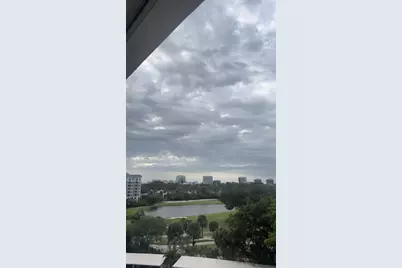 2425 Presidential Way #705, West Palm Beach, FL 33401 - Photo 5