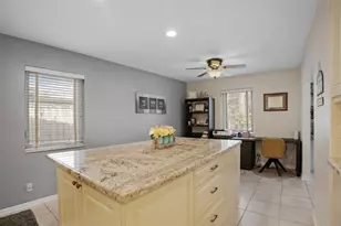 223 SE 7th St, Dania Beach, FL 33004 - Photo 17