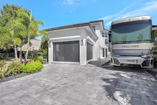 359 Sundial Cir, Margate, FL 33068 - Photo 3