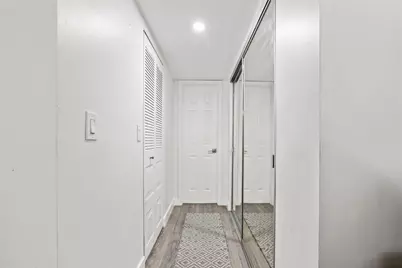 10123 Sunrise Lakes Boulevard #307, Sunrise, FL 33322 - Photo 17