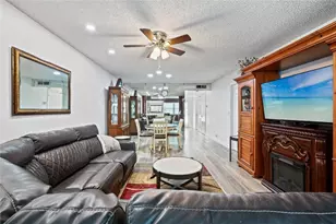 10123 Sunrise Lakes Blvd, Sunrise, FL 33322 - Photo 9