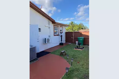 4232 SW 20th, Fort Lauderdale, FL 33317 - Photo 1