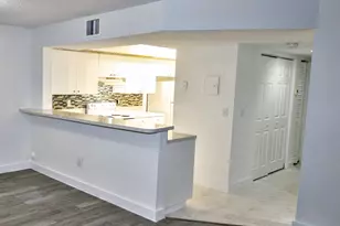 18860 NW 57th Ave, Hialeah, FL 33015 - Photo 3
