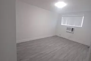 24 SW 13th St, Dania Beach, FL 33004 - Photo 13