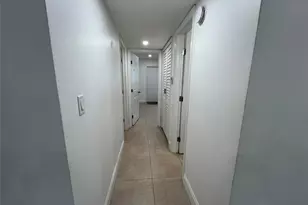 2100 NE 38th St, Pompano Beach, FL 33064 - Photo 11