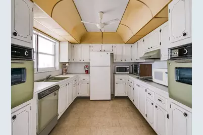 1001 NE 14th Avenue #303, Hallandale Beach, FL 33009 - Photo 39