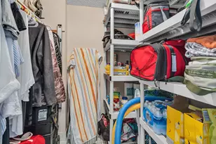 1001 NE 14th Ave, Hallandale Beach, FL 33009 - Photo 27