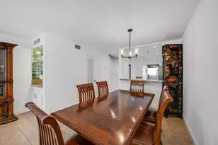 547 NE 7th Ave, Fort Lauderdale, FL 33301 - Photo 11