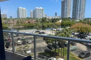 3731 N Country Club Dr, Aventura, FL 33180 - Photo 9