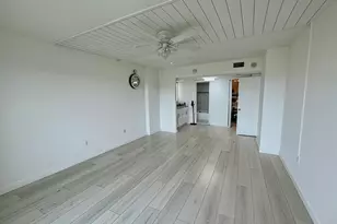 3731 N Country Club Dr, Aventura, FL 33180 - Photo 13