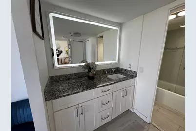 3731 N Country Club Drive #529, Aventura, FL 33180 - Photo 17