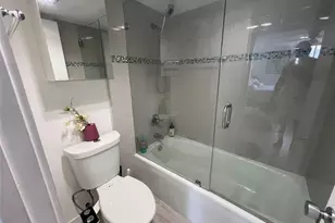 3731 N Country Club Dr, Aventura, FL 33180 - Photo 37