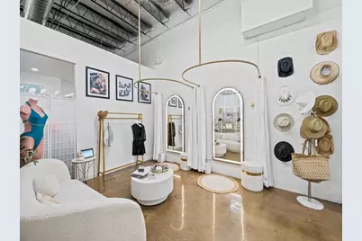 719 NE 2nd Avenue, Fort Lauderdale, FL 33304 - Photo 9