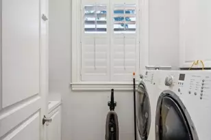 1008 Mandarin Isle, Fort Lauderdale, FL 33315 - Photo 21