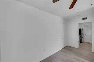 301 Croton Ave, Lantana, FL 33462 - Photo 15