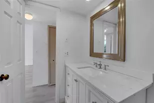 301 Croton Ave, Lantana, FL 33462 - Photo 9