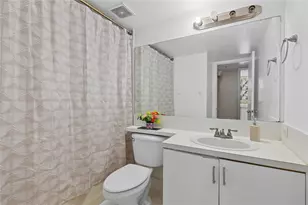 2133 Renaissance Blvd, Miramar, FL 33025 - Photo 17