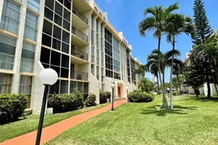 2000 Atlantic Shores Blvd, Hallandale Beach, FL 33009 - Photo 25