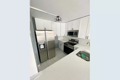 2000 Atlantic Shores Boulevard #306, Hallandale Beach, FL 33009 - Photo 13