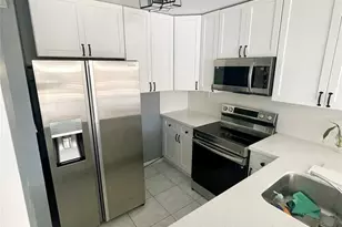 2000 Atlantic Shores Blvd, Hallandale Beach, FL 33009 - Photo 13