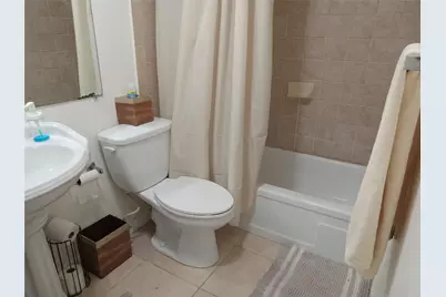 [Address not provided], Lauderdale Lakes, FL 33313 - Photo 7