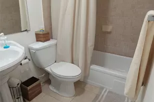 [Address not provided], Lauderdale Lakes, FL 33313 - Photo 7