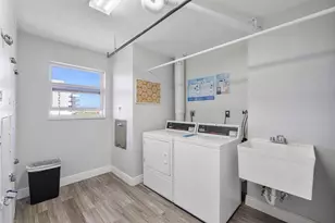1505 N Riverside Dr, Pompano Beach, FL 33062 - Photo 25