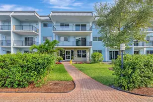 3004 NE 5th Terrace, Wilton Manors, FL 33334 - Photo 3