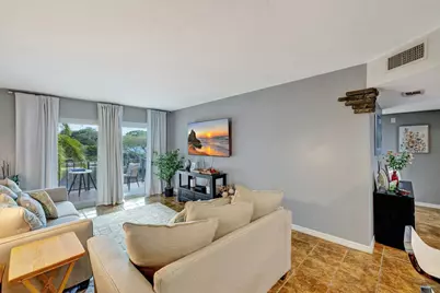 3004 NE 5th Terrace #208-C, Wilton Manors, FL 33334 - Photo 15