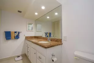 1012 N Ocean Blvd, Pompano Beach, FL 33062 - Photo 35