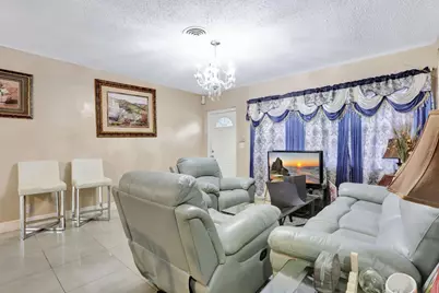 400 SW 14th Place, Deerfield Beach, FL 33441 - Photo 7