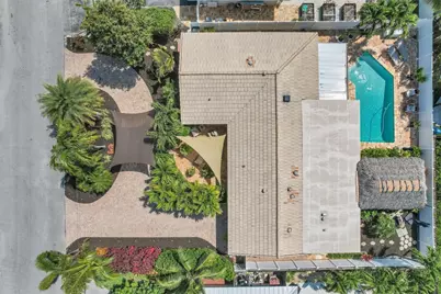 1616 SE 4th Street, Deerfield Beach, FL 33441 - Photo 3