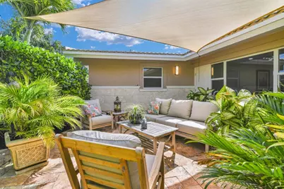 1616 SE 4th Street, Deerfield Beach, FL 33441 - Photo 17