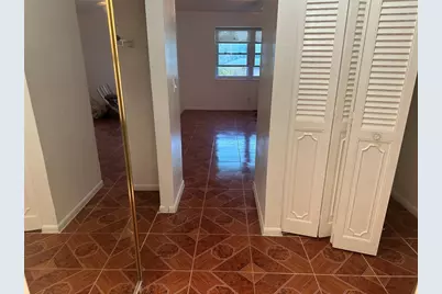 3090 NW 46th Avenue #212C, Lauderdale Lakes, FL 33313 - Photo 11