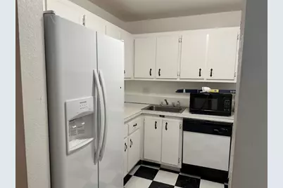 3090 NW 46th Avenue #212C, Lauderdale Lakes, FL 33313 - Photo 7