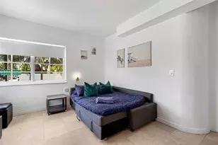 1100 Collins Ave, Miami Beach, FL 33139 - Photo 11
