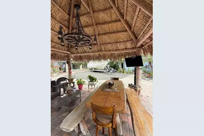 14500 NE 2nd Avenue, Miami, FL 33161 - Photo 11