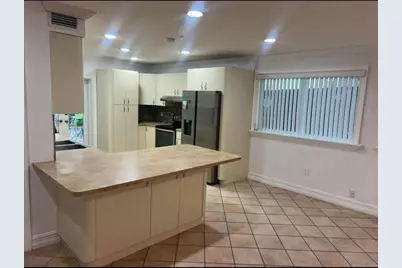 14500 NE 2nd Avenue, Miami, FL 33161 - Photo 21