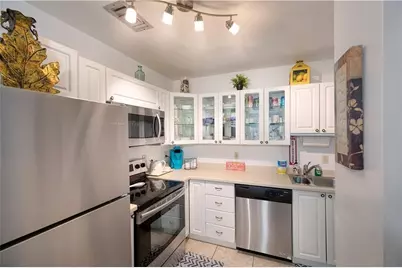 2613-2615 NE 33rd Avenue, Fort Lauderdale, FL 33308 - Photo 9