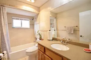 6307 Silk Oak Cir, Tamarac, FL 33319 - Photo 47